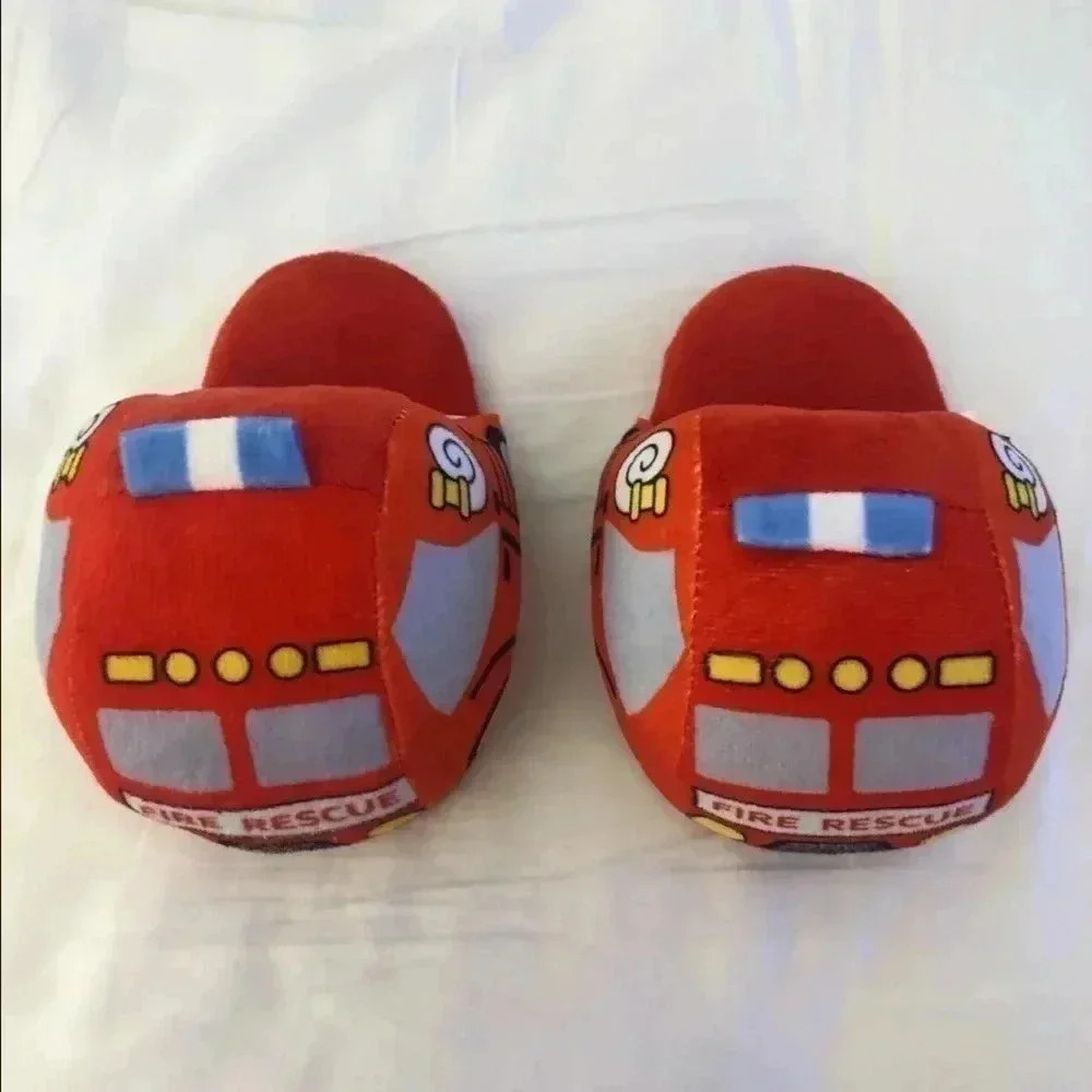 Slipper Mania Novelty Slippers City Essentials Kids - Picture 5 of 9